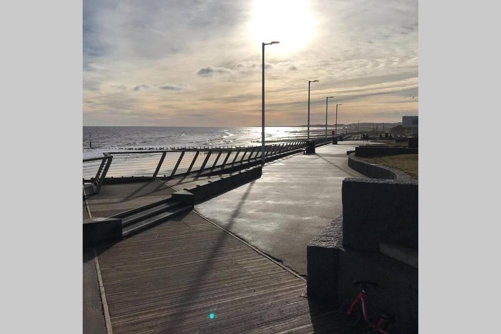 Cliff Top, Hornsea, Close To Sea *